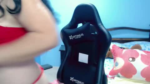 LILYB online show from November 20, 7:02 pm