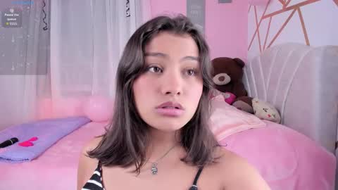 Snapshot of lily_fox1 chatting on September 19, 4:36 am Lily online show from September 19, 4:36 am