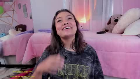 Snapshot of lily_fox1 chatting on September 24, 8:12 pm Lily online show from September 24, 8:12 pm