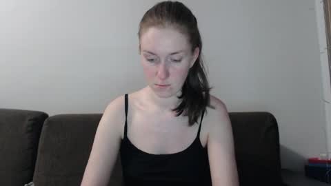 Snapshot of lily_love_x chatting on May 4, 2:51 am lily_love_x online show from May 4, 2:51 am