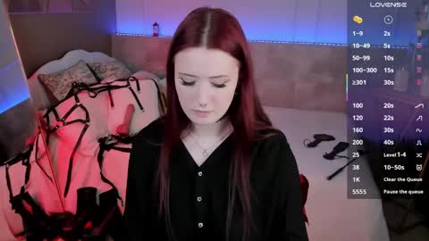 Lily online show from April 18, 2:43 pm