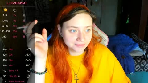 Snapshot of lily_shamy chatting on May 27, 9:50 am Alice online show from May 27, 9:50 am