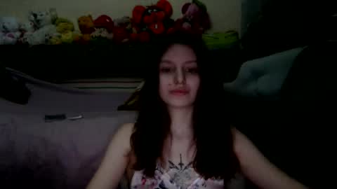 lilycandy_ online show from February 4, 4:08 pm