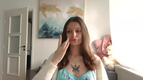 Snapshot of lilycandy_ chatting on April 22, 10:28 am lilycandy_ online show from April 22, 10:28 am