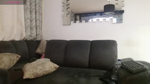 Snapshot of lilyford_ chatting on June 25, 6:51 am lily online show from June 25, 6:51 am