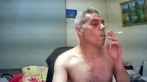 Snapshot of lilylovelyman50 chatting on May 5, 7:44 pm lilylovelyman50 online show from May 5, 7:44 pm