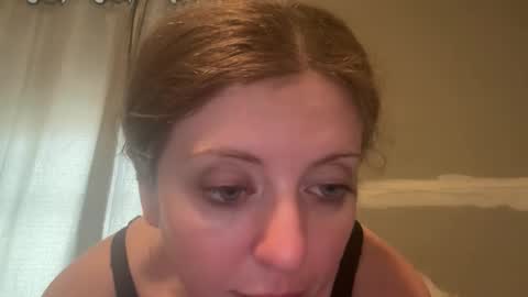 Snapshot of lilymae98 chatting on June 10, 5:34 pm LilyMae online show from June 10, 5:34 pm
