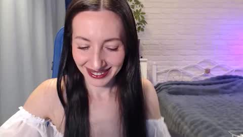 Lily online show from October 17, 5:43 am
