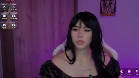 lily help me to collect more cosplay online show from May 4, 3:35 am