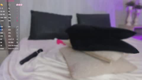   online show from April 16, 7:36 pm