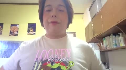 lilysette online show from May 9, 8:52 am