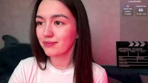 Snapshot of lilysollar chatting on May 7, 5:40 pm Lily online show from May 7, 5:40 pm