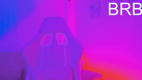 Snapshot of lilysoto chatting on May 1, 10:09 am Lily online show from May 1, 10:09 am