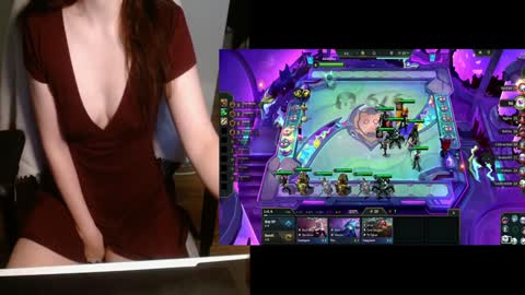 Snapshot of lilythrone chatting on January 10, 6:06 pm Lily Rone online show from January 10, 6:06 pm