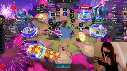 Snapshot of lilythrone chatting on January 30, 1:22 am Lily Rone online show from January 30, 1:22 am