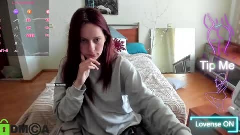 Snapshot of lilyviolet7 chatting on May 2, 2:22 pm Hi Im Lily online show from May 2, 2:22 pm
