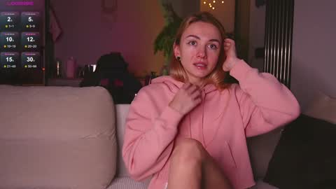 Snapshot of limy_sweet chatting on January 7, 3:24 am limy_sweet online show from January 7, 3:24 am
