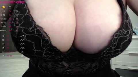 Lina online show from January 7, 7:28 pm