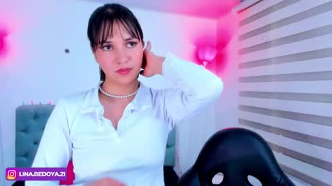 Snapshot of lina_bedoya chatting on January 23, 5:42 pm  Lina Bedoya  online show from January 23, 5:42 pm