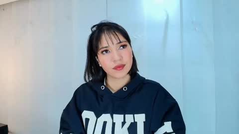 Snapshot of lina_bedoya chatting on September 12, 11:32 am  Lina Bedoya  online show from September 12, 11:32 am