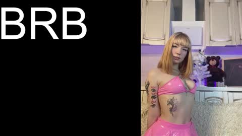 Snapshot of lina_blueeyed chatting on January 25, 10:19 am Lina blueeyed    GMT3 1100-1700 Mon Wed Thu Sat Sun online show from January 25, 10:19 am