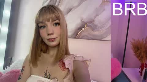 Snapshot of lina_blueeyed chatting on January 29, 11:09 am Lina blueeyed    GMT3 1100-1700 Mon Wed Thu Sat Sun online show from January 29, 11:09 am