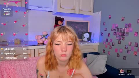 Snapshot of lina_blueeyed chatting on February 18, 5:31 pm Lina blueeyed    GMT3 1100-1700 Mon Wed Thu Sat Sun online show from February 18, 5:31 pm