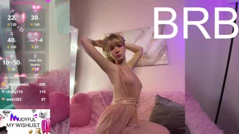 Snapshot of lina_blueeyed chatting on March 9, 10:19 am Lina blueeyed    GMT3 1100-1700 Mon Wed Thu Sat Sun online show from March 9, 10:19 am