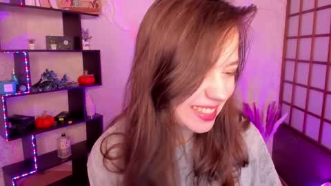 Snapshot of lina_brownie chatting on December 5, 2:09 am Lina online show from December 5, 2:09 am