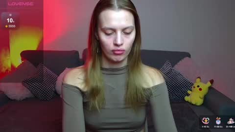 lina_bush online show from December 15, 11:45 am