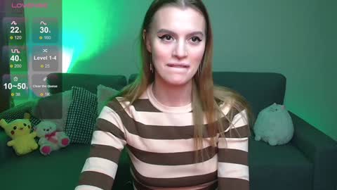 lina_bush online show from December 18, 9:08 pm