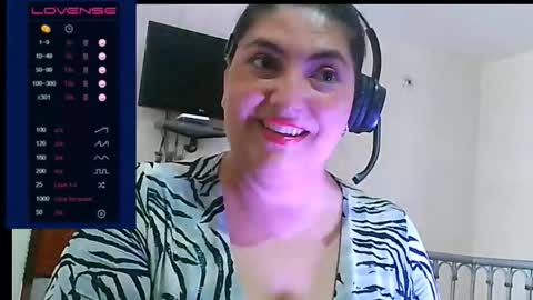 Snapshot of lina_maria99 chatting on September 9, 8:08 pm Lina Mara99 online show from September 9, 8:08 pm