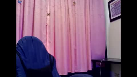 Lina Mara99 online show from April 11, 12:31 pm