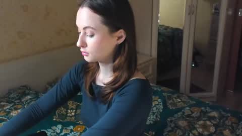Snapshot of lina_n_kitty chatting on July 8, 7:13 am Lina - online show from July 8, 7:13 am