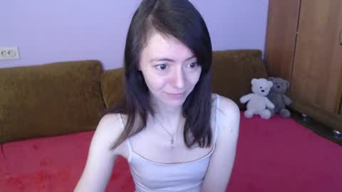 Snapshot of lina_rouge_ chatting on May 12, 5:04 am Lina Rouge online show from May 12, 5:04 am