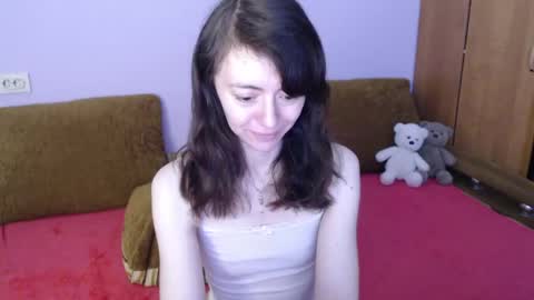 Snapshot of lina_rouge_ chatting on May 14, 4:19 am Lina Rouge online show from May 14, 4:19 am