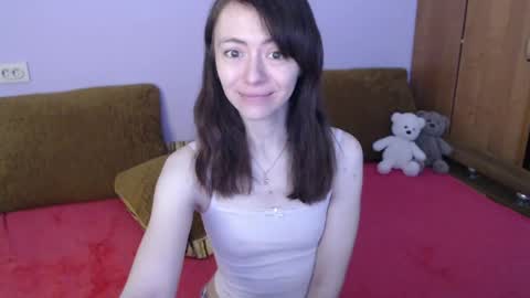 Snapshot of lina_rouge_ chatting on May 15, 4:30 am Lina Rouge online show from May 15, 4:30 am