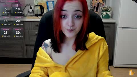 Snapshot of lina_tyaan chatting on December 10, 6:17 pm Lina 3 1715622743 online show from December 10, 6:17 pm