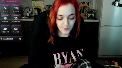 Snapshot of lina_tyaan chatting on December 12, 8:25 am Lina 3 1715622743 online show from December 12, 8:25 am
