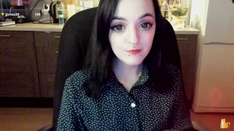 Snapshot of lina_tyaan chatting on December 31, 6:57 pm Lina 3 1715622743 online show from December 31, 6:57 pm