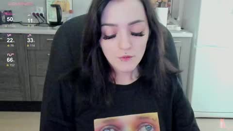 Snapshot of lina_tyaan chatting on September 12, 7:08 am Lina 3 1715622743 online show from September 12, 7:08 am