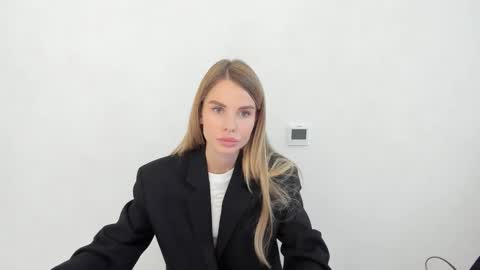 Snapshot of linabey chatting on October 23, 2:05 pm linabey online show from October 23, 2:05 pm