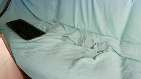 Snapshot of linacatelover chatting on July 28, 8:52 pm linacatelover online show from July 28, 8:52 pm