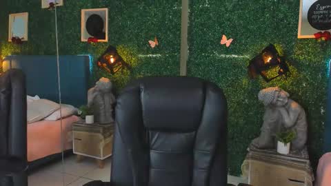 Lina  online show from October 25, 2:46 pm