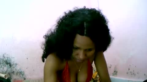 linah1123 online show from March 12, 6:41 am