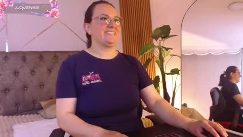 Snapshot of linceadictiva chatting on May 29, 1:31 pm LINCE online show from May 29, 1:31 pm
