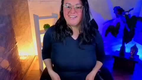 Snapshot of linceadictiva chatting on June 25, 10:03 pm LINCE online show from June 25, 10:03 pm