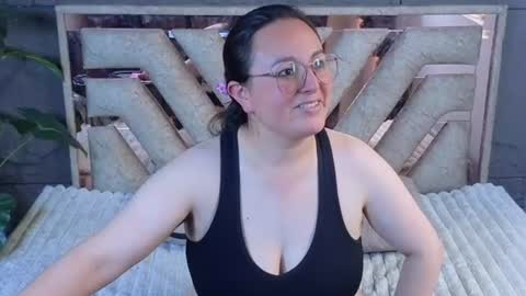 Snapshot of linceadictiva chatting on June 27, 8:58 pm LINCE online show from June 27, 8:58 pm
