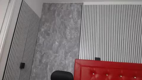 Snapshot of linda__mature chatting on June 15, 11:56 am Linda online show from June 15, 11:56 am