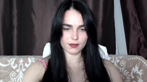 Linda online show from March 7, 7:38 pm